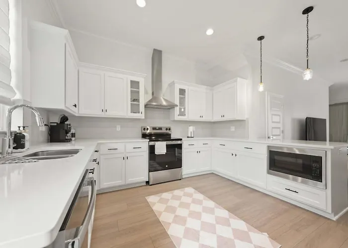 Brand New Kali House - River Ranch - Premier Host * Lafayette