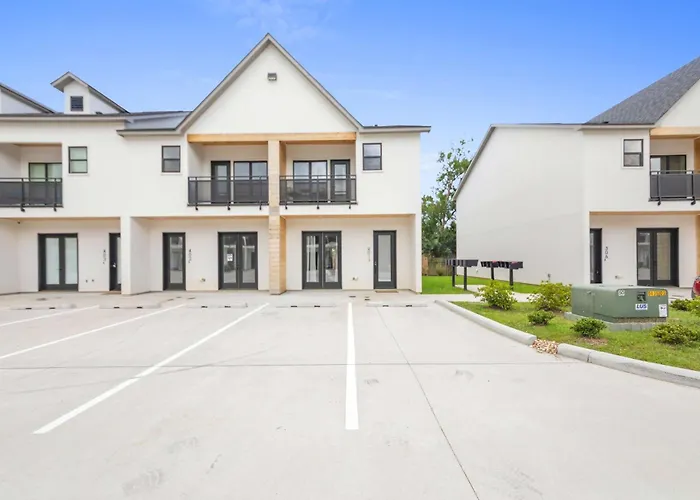 Brand New Kali House - River Ranch - Premier Host Lafayette